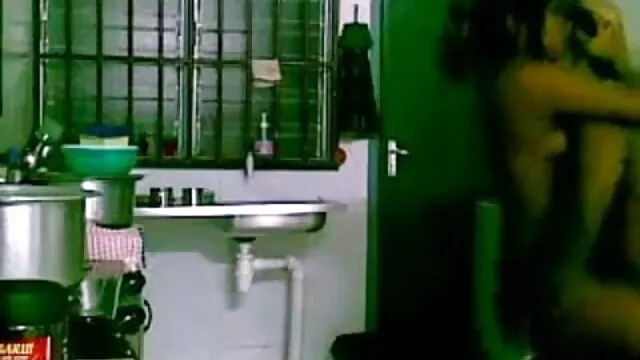 एक गर्मजोशी से स्वागत वापस घर मूवी सेक्सी पिक्चर वीडियो में