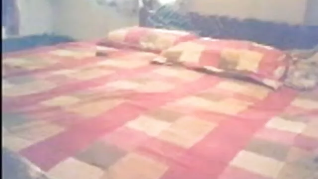 छोटा जापानी किशोर आनंद सेक्सी मूवी इंग्लिश में उठाता है