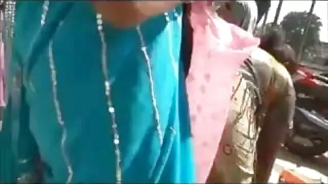 मॉन्स्टरबॉब नौकरानी दोनों छेदों में सेक्सी वीडियो हिंदी मूवी में सेवित