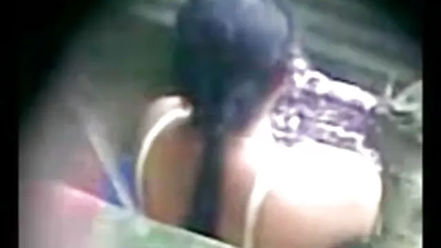 उसके सौतेले पिता के साथ सेक्सी मूवी सेक्सी मूवी हिंदी में बाथरूम बकवास