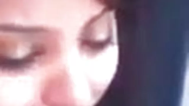 आदमी के गुजराती में सेक्सी मूवी साथ एलिजा लुभाना