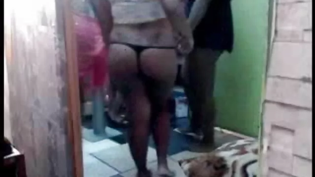 INDECENT BEHAVIOR फुल मूवी वीडियो में सेक्सी 27