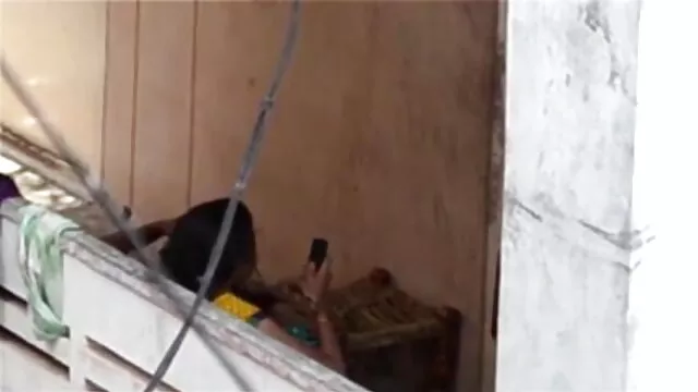 मेरे दोस्त सेक्सी मूवी हिंदी में वीडियो के साथ डेबी