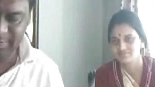 रसोई में फुल सेक्सी मूवी हिंदी में युवा जोड़े