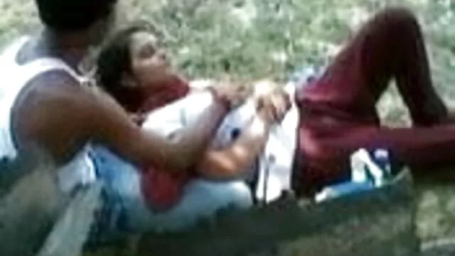 पापा - ब्रुश सेंटरफॉल्ड रॉड को प्यार करता है सेक्सी मूवी सेक्सी मूवी हिंदी में