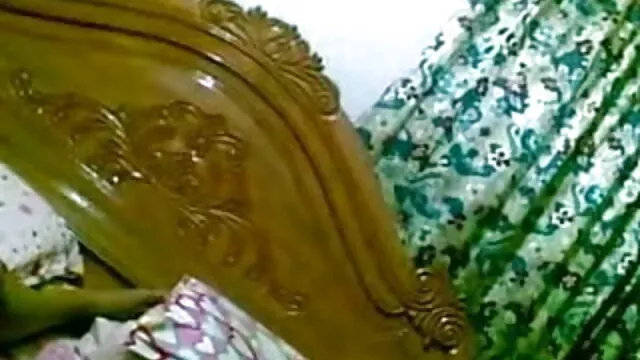इससे मुझे खुशी मिलती है वीडियो में मूवी सेक्सी