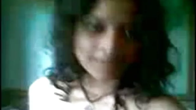 सेक्स स्लेव Jayden फुल मूवी सेक्सी वीडियो में राय उसकी मास्टर्स हॉट लोड पाने के लिए देता है