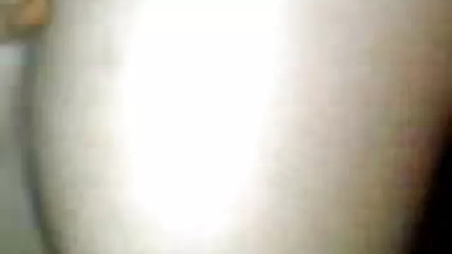 जंगली busty MILFs आदमी पर तंग सेक्सी मूवी वीडियो में सेक्सी गधा कमबख्त बदल जाता है