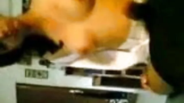 फायरसाइड सेक्सी हिंदी मूवी में गेम्स