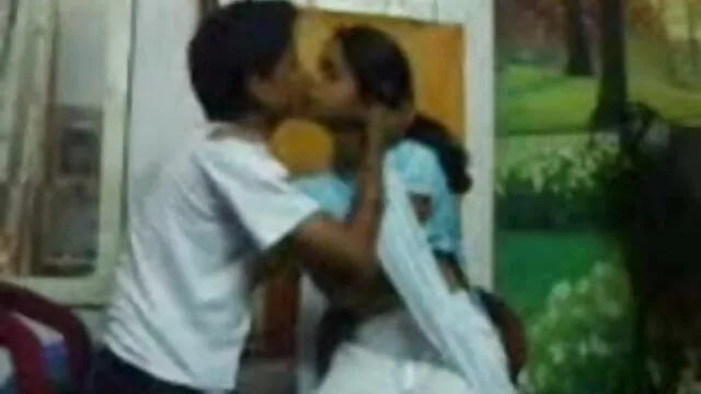 बिग टाइटस ग्रैनी सेक्सी मूवी पिक्चर हिंदी में R20