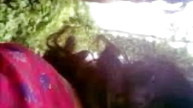 चंचल हंसमुख मुर्गा सवारी मूवी सेक्सी फिल्म वीडियो में