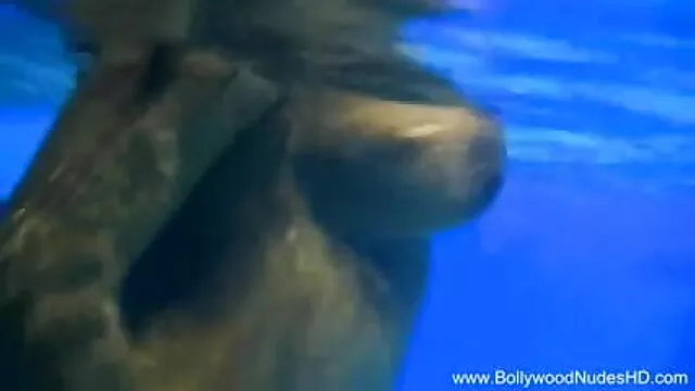 स्ट्रैपआन शौकिया सेक्सी मूवी वीडियो में सेक्सी