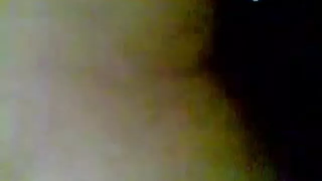 सेक्सी Milf बड़े लटके हिंदी में सेक्सी मूवी फिल्म हुए नटखट स्तन बिल्ली के साथ खेल रहे हैं
