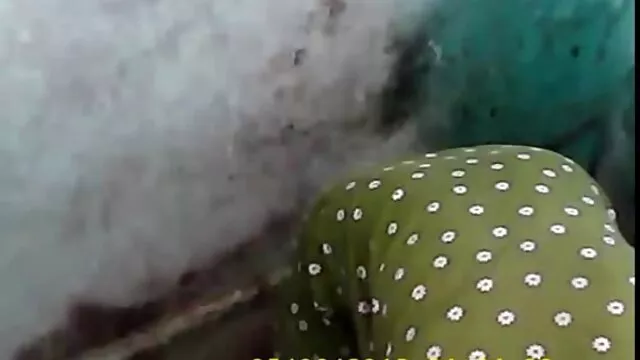 एक डिल्डो के साथ चूत चुदाई करते हुए किशोर सेक्स मूवी भोजपुरी में
