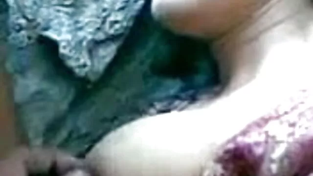 ब्रुक फुल सेक्सी मूवी हिंदी में बेले - गर्म सुनहरे बालों वाली लड़की उसकी पीठ से पकड़ा