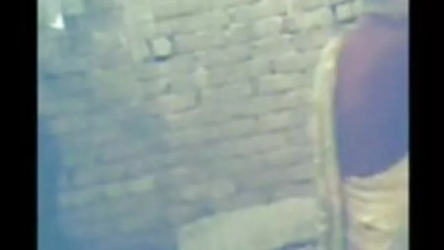 छोटे फुल सेक्सी मूवी वीडियो में आदमी के साथ मिला हुआ
