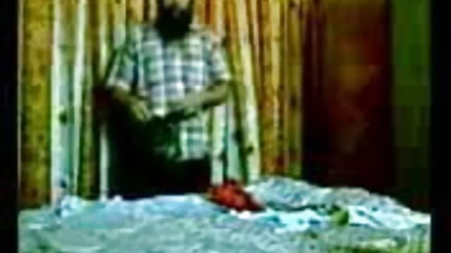 हर ग्रे दो हिंदी में सेक्सी पिक्चर मूवी टुकड़े में डार्बी