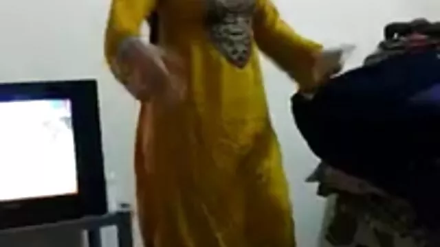 बड़े पैमाने पर sluts एचएमवी सेक्सी मूवी हिंदी में सेक्सी मूवी