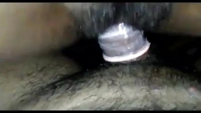 लघु बालों हिंदी में सेक्सी मूवी वीडियो में वाली रूसी एक क्रूर dildo के साथ उसे गधा भरने