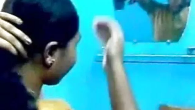 शावर में पत्नी सेक्स की मूवी हिंदी में पूर्ण संस्करण।